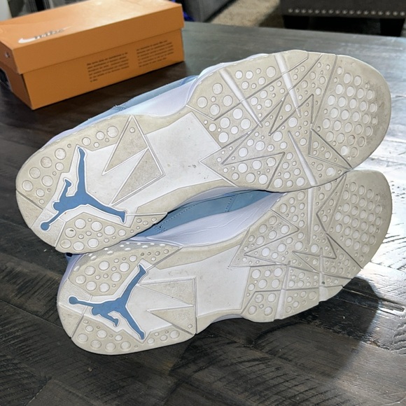 Nike Jordan 7 Retro Pantone size 13 - Picture 5 of 5